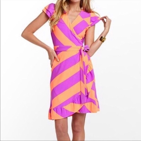 Dresses & Skirts - NWOT Lilly Pulitzer striped wrap dress